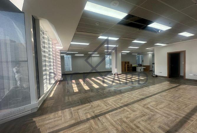 952967 - Property Image 2