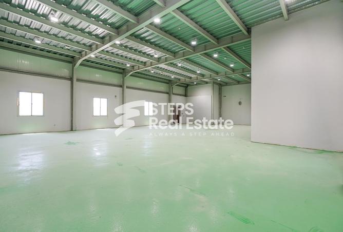 937933 - Property Image 2