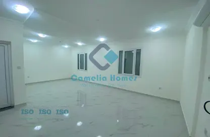 Apartment - 2 Bedrooms - 3 Bathrooms for rent in Bin Omran 35 - Fereej Bin Omran - Doha