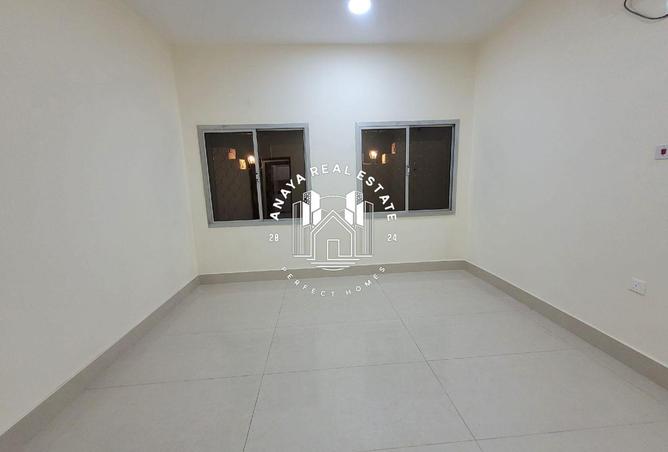 968666 - Property Image 2