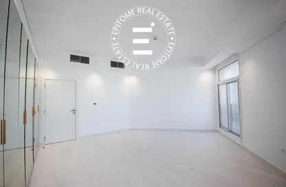Apartment - 2 Bedrooms - 3 Bathrooms for sale in D22 - Fox Hills - Lusail