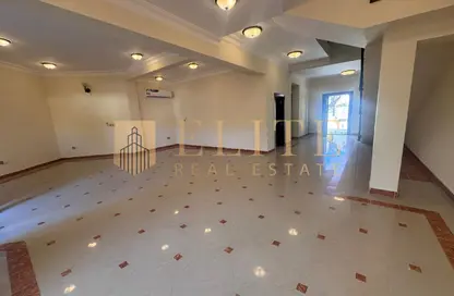 Villa - 3 Bedrooms - 3 Bathrooms for rent in Legtaifiya Lagoon - West Bay - Doha