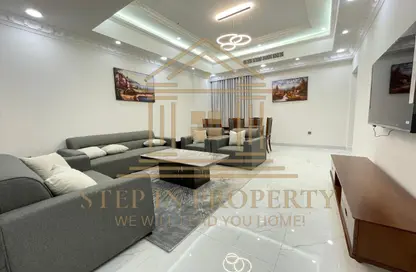 Apartment - 2 Bedrooms - 3 Bathrooms for rent in Nour Al Waab - Al Waab - Doha