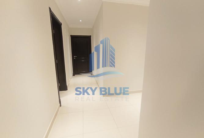951864 - Property Image 2