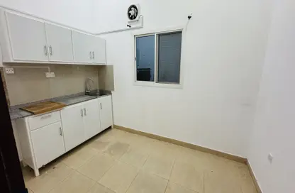 Apartment - 2 Bedrooms - 1 Bathroom for rent in Al Wukair - Al Wukair - Al Wakra