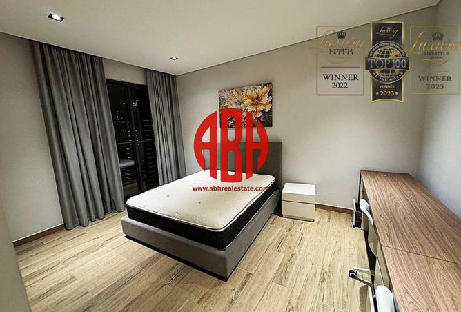 957299 - Property Image 3