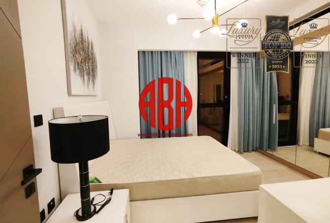 944901 - Property Image 3