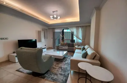 Apartment - 2 Bedrooms - 3 Bathrooms for rent in West Porto Drive - Porto Arabia - The Pearl Island - Doha