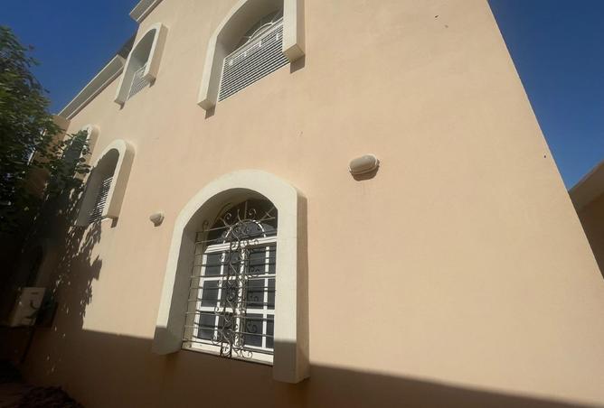 984612 - Property Image 3