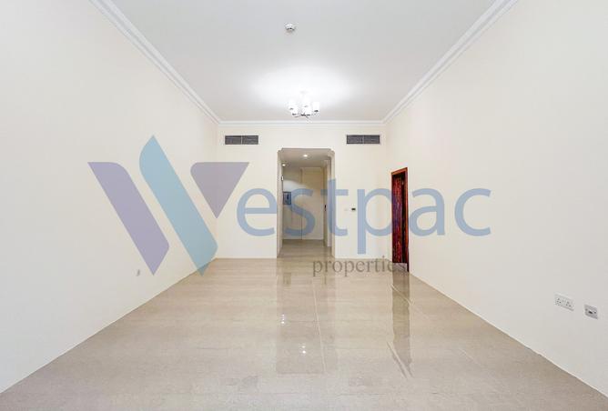 872102 - Property Image 2