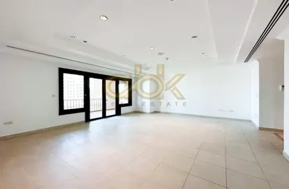 Empty Room image for: Apartment - 4 Bedrooms - 5 Bathrooms for rent in East Porto Drive - Porto Arabia - The Pearl Island - Doha, Image 1