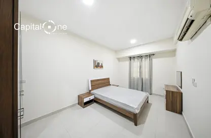 Apartment - 2 Bedrooms - 1 Bathroom for rent in Umm Ghwailina Comm - Umm Ghuwalina - Umm Ghuwailina - Doha