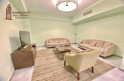 Apartment - 1 Bedroom - 1 Bathroom for rent in Old Salata - Salata - Doha