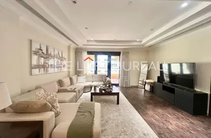 Apartment - 1 Bedroom - 2 Bathrooms for rent in East Porto Drive - Porto Arabia - The Pearl Island - Doha