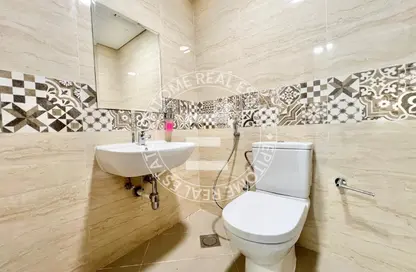 Apartment - 2 Bedrooms - 3 Bathrooms for rent in Naples - Fox Hills - Fox Hills - Lusail