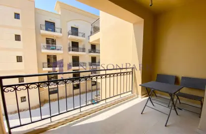 Apartment - 2 Bedrooms - 3 Bathrooms for sale in La Piazza - Fox Hills - Lusail