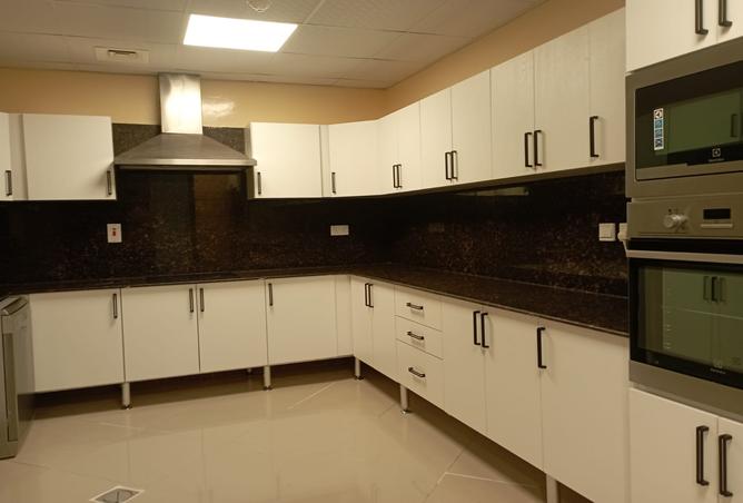 984197 - Property Image 3