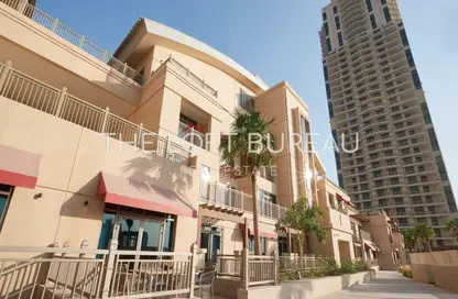 Duplex - 2 Bedrooms - 3 Bathrooms for rent in Abraj Bay - Abraj Quartiers - The Pearl Island - Doha