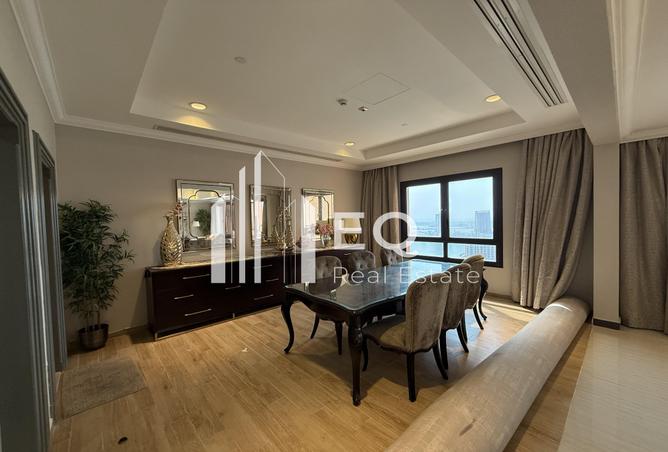 948119 - Property Image 2
