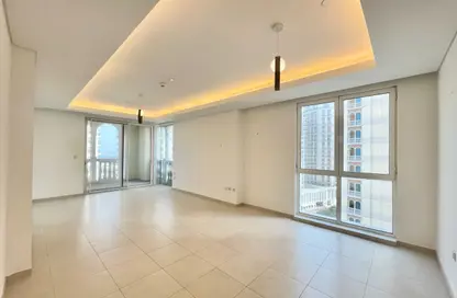 Apartment - 2 Bedrooms - 3 Bathrooms for rent in Viva East - Viva Bahriyah - The Pearl Island - Doha