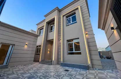 Villa - 7+ Bedrooms - 7+ Bathrooms for sale in Souk Al gharaffa - Al Gharrafa - Doha