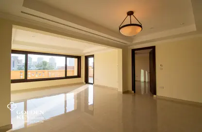 Townhouse - 2 Bedrooms - 2 Bathrooms for rent in East Porto Drive - Porto Arabia - The Pearl Island - Doha