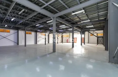 Warehouse - Studio - 1 Bathroom for rent in Industrial Area 4 - Industrial Area - Industrial Area - Doha