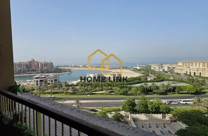 Apartment - 2 Bedrooms - 4 Bathrooms for sale in East Porto Drive - Porto Arabia - The Pearl Island - Doha