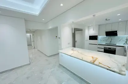 Apartment - 1 Bedroom - 2 Bathrooms for sale in East Porto Drive - Porto Arabia - The Pearl Island - Doha