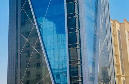 Office Space - Studio - 4 Bathrooms for rent in Al Muntazah - Doha