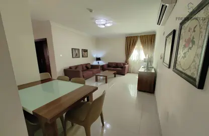 Apartment - 2 Bedrooms - 2 Bathrooms for rent in Umm Ghuwalina - Umm Ghuwailina - Doha