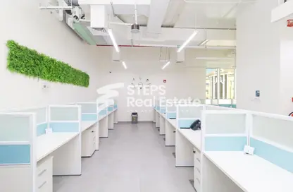 Office Space - Studio - 1 Bathroom for rent in Mirqab Mall - Al Mirqab Al Jadeed - Doha