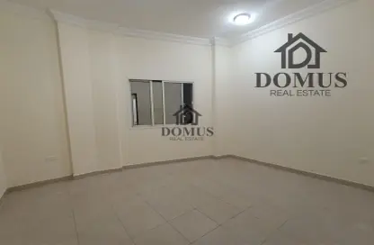 Apartment - 3 Bedrooms - 2 Bathrooms for rent in Anas Street - Fereej Bin Mahmoud North - Fereej Bin Mahmoud - Doha