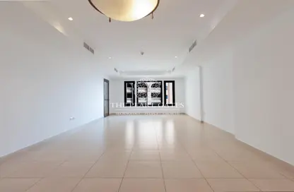 Apartment - 1 Bedroom - 2 Bathrooms for rent in East Porto Drive - Porto Arabia - The Pearl Island - Doha