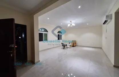 Empty Room image for: Villa - 3 Bedrooms - 3 Bathrooms for rent in Bu Hamour Street - Abu Hamour - Doha, Image 1