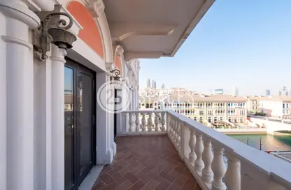 Apartment - 1 Bedroom - 2 Bathrooms for rent in Gondola - Qanat Quartier - The Pearl Island - Doha