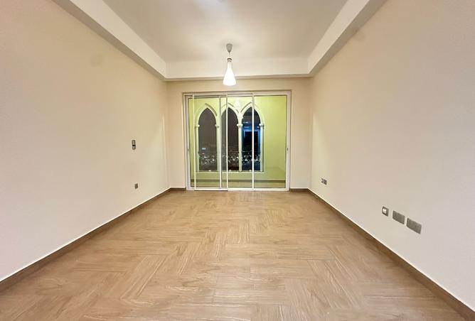 1004477 - صورة العقار 2