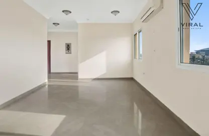 Apartment - 3 Bedrooms - 2 Bathrooms for rent in Al Nasr Street - Al Nasr - Doha