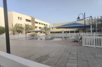 Villa - 4 Bedrooms - 4 Bathrooms for rent in Golf District - Lusail