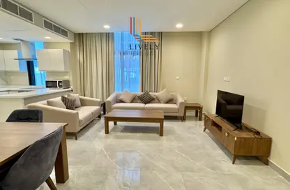 Apartment - 2 Bedrooms - 3 Bathrooms for rent in Floresta Gardens - Floresta Gardens - The Pearl Island - Doha