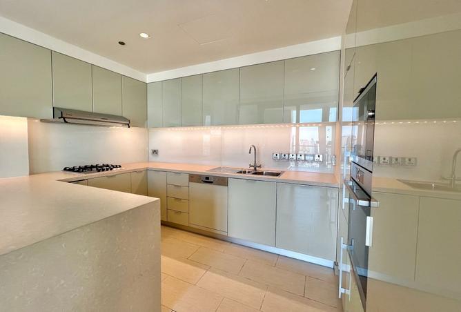 977332 - Property Image 2