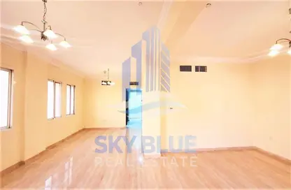 Apartment - 2 Bedrooms - 1 Bathroom for rent in Mughalina - Doha