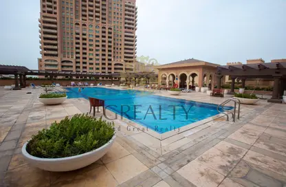 Apartment - 2 Bedrooms - 2 Bathrooms for sale in East Porto Drive - Porto Arabia - The Pearl Island - Doha