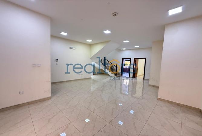 935306 - Property Image 3
