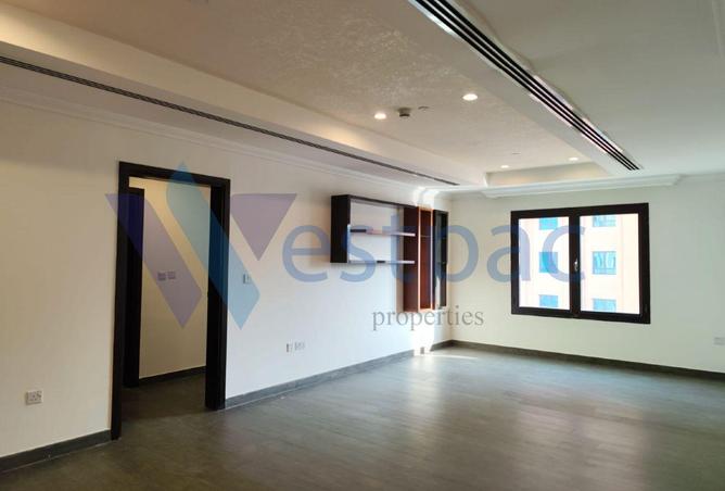 993608 - Property Image 2