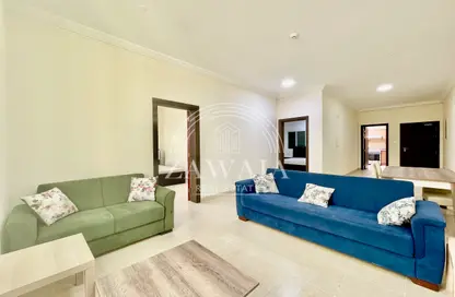 Apartment - 2 Bedrooms - 2 Bathrooms for rent in Hadramout Street - Doha Al Jadeed - Doha
