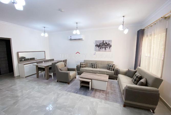 905899 - Property Image 2