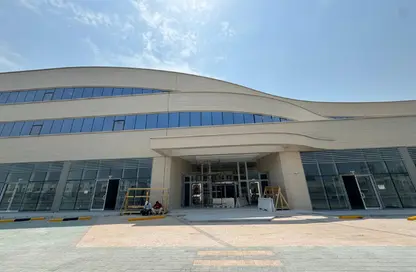 Shop - Studio - 2 Bathrooms for rent in Salwa Commercial Building - Salwa Road - Doha