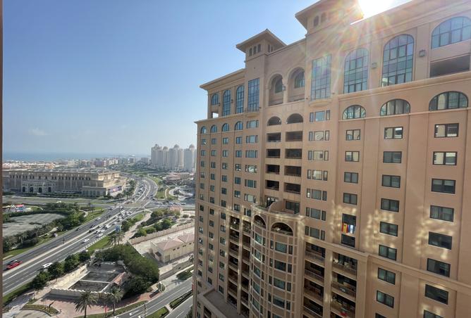 937869 - Property Image 2