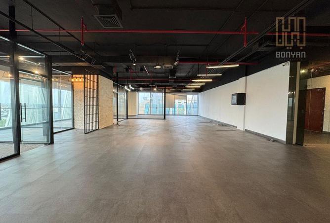 989217 - Property Image 2